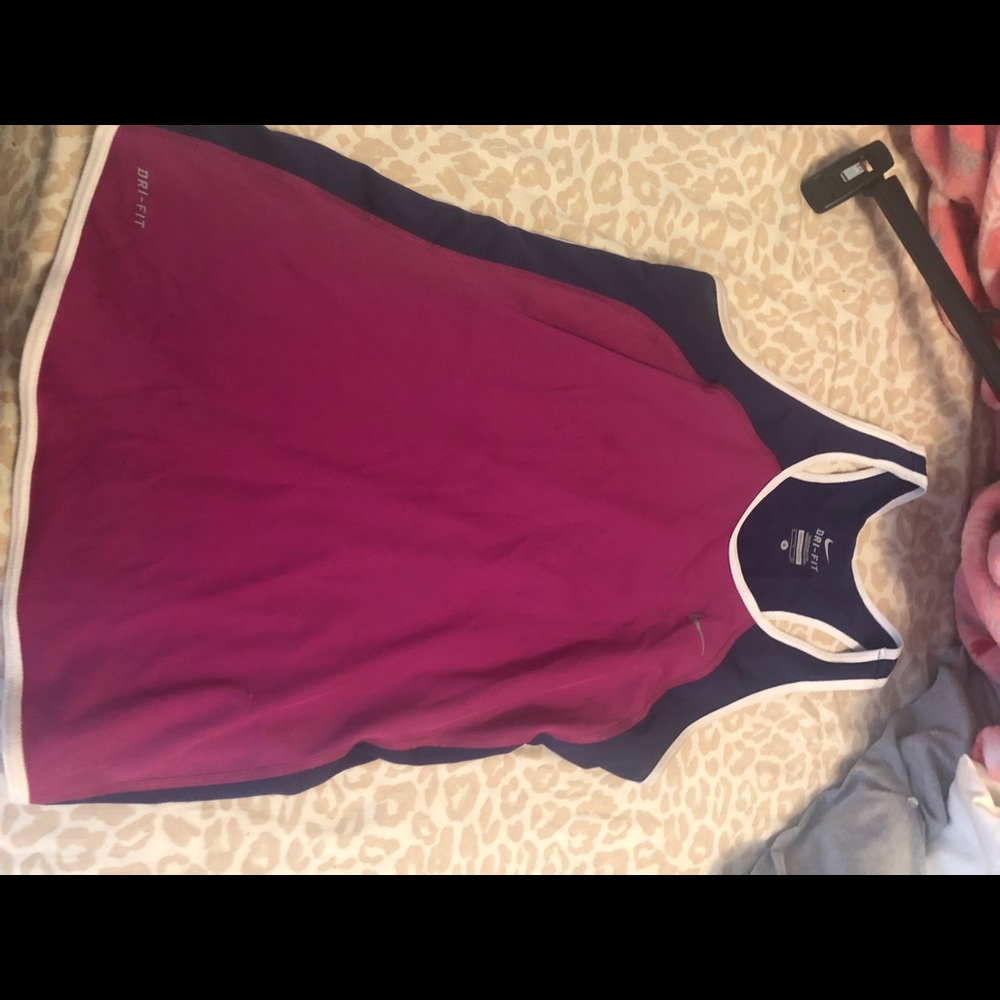 Nike dry fit tank
